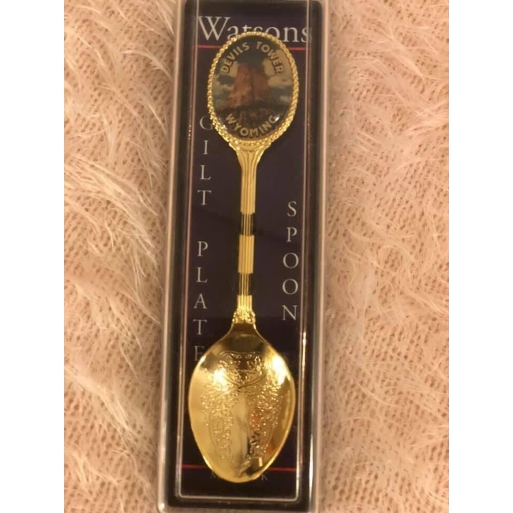 Set of 3 Vintage Watson & Barker Silver-Plated Collector Spoons | Ornate Detail - Picture 9 of 9